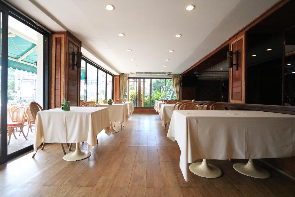 彩虹小木屋酒店 湄宏颂 外观 照片
