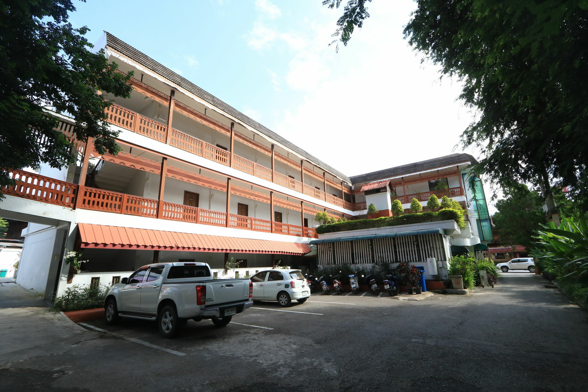 彩虹小木屋酒店 湄宏颂 外观 照片